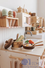 The Pan & Pot Set — Mahogany Wood